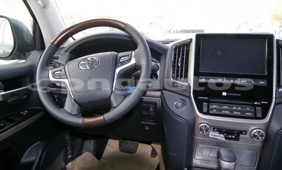 Buy Import Toyota Land Cruiser Black Car in Import - Dubai in Enga Buy Import Toyota Land Cruiser Black Car in Import - Dubai in Enga