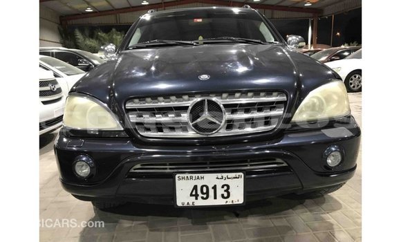 Buy Import Mercedes-Benz 190 (W201) Blue Car in Import - Dubai in Enga Buy Import Mercedes-Benz 190 (W201) Blue Car in Import - Dubai in Enga