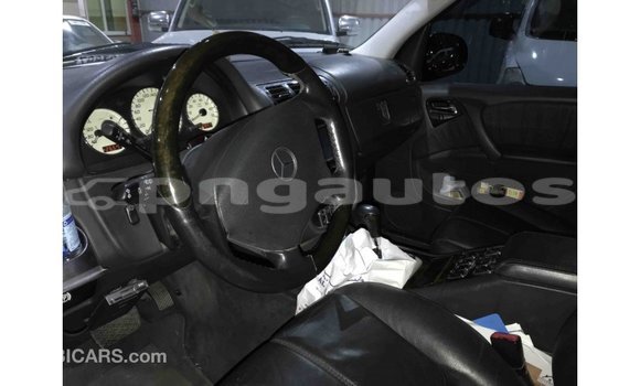 Buy Import Mercedes-Benz 190 (W201) Blue Car in Import - Dubai in Enga Buy Import Mercedes-Benz 190 (W201) Blue Car in Import - Dubai in Enga