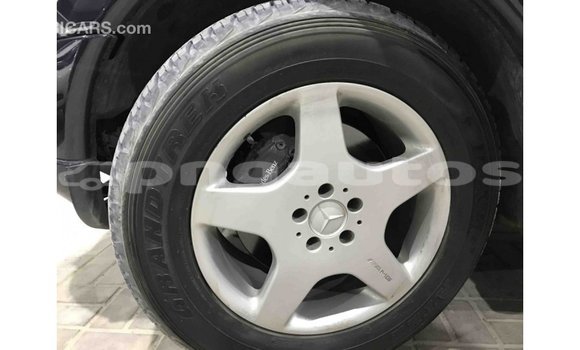 Buy Import Mercedes-Benz 190 (W201) Blue Car in Import - Dubai in Enga