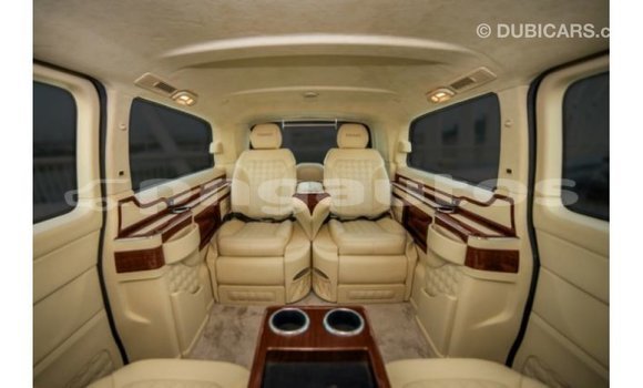 Buy Import Mercedes-Benz 190 (W201) Black Car in Import - Dubai in Enga