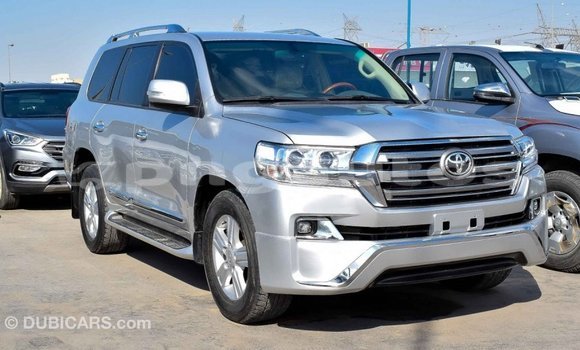 Buy Import Toyota Land Cruiser Other Car in Import - Dubai in Enga Buy Import Toyota Land Cruiser Other Car in Import - Dubai in Enga