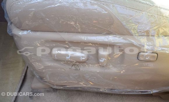 Buy Import Toyota Land Cruiser Other Car in Import - Dubai in Enga Buy Import Toyota Land Cruiser Other Car in Import - Dubai in Enga