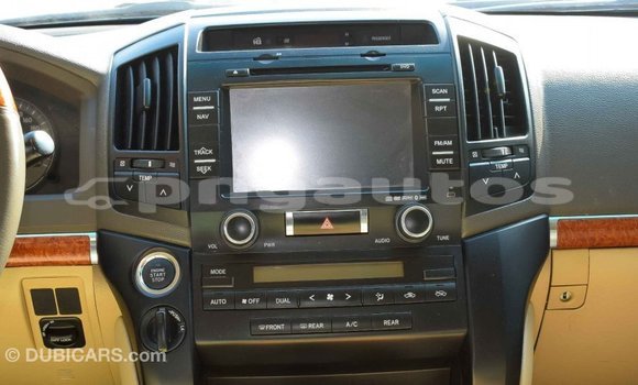 Buy Import Toyota Land Cruiser Other Car in Import - Dubai in Enga Buy Import Toyota Land Cruiser Other Car in Import - Dubai in Enga