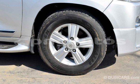Buy Import Toyota Land Cruiser Other Car in Import - Dubai in Enga Buy Import Toyota Land Cruiser Other Car in Import - Dubai in Enga