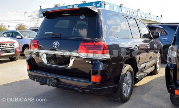 Buy Import Toyota Land Cruiser Black Car in Import - Dubai in Enga Buy Import Toyota Land Cruiser Black Car in Import - Dubai in Enga