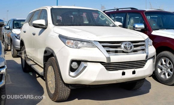 Buy Import Toyota Fortuner White Car in Import - Dubai in Enga Buy Import Toyota Fortuner White Car in Import - Dubai in Enga