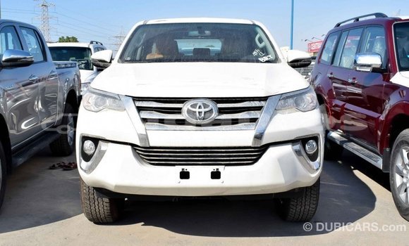 Buy Import Toyota Fortuner White Car in Import - Dubai in Enga Buy Import Toyota Fortuner White Car in Import - Dubai in Enga