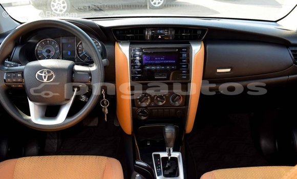 Buy Import Toyota Fortuner Blue Car in Import - Dubai in Enga Buy Import Toyota Fortuner Blue Car in Import - Dubai in Enga