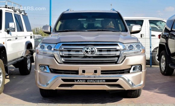 Buy Import Toyota Land Cruiser Other Car in Import - Dubai in Enga Buy Import Toyota Land Cruiser Other Car in Import - Dubai in Enga