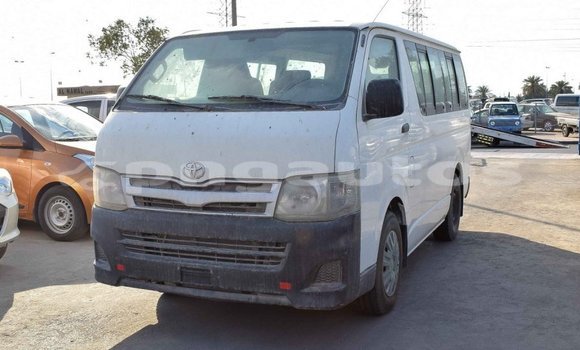 Buy Import Toyota Hiace White Car in Import - Dubai in Enga Buy Import Toyota Hiace White Car in Import - Dubai in Enga