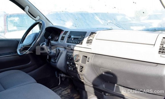 Buy Import Toyota Hiace White Car in Import - Dubai in Enga Buy Import Toyota Hiace White Car in Import - Dubai in Enga