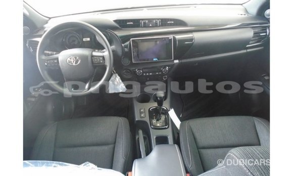 Buy Import Toyota Hilux White Car in Import - Dubai in Enga Buy Import Toyota Hilux White Car in Import - Dubai in Enga