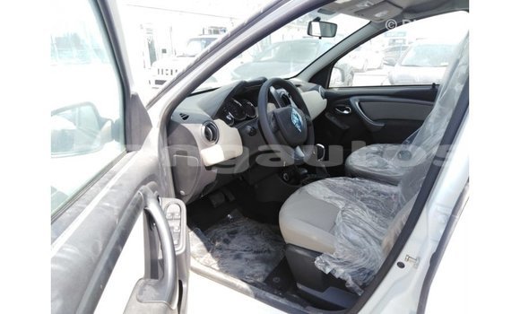 Buy Import Renault Duster White Car in Import - Dubai in Enga Buy Import Renault Duster White Car in Import - Dubai in Enga