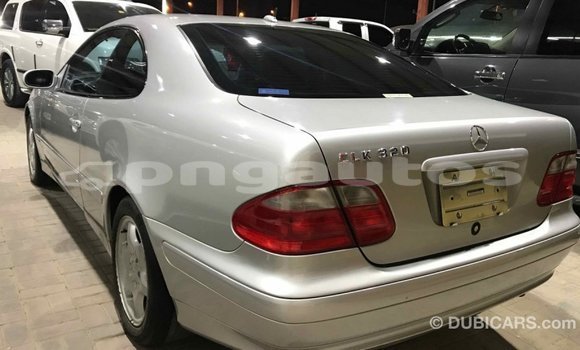 Buy Import Mercedes-Benz 190 (W201) Other Car in Import - Dubai in Enga Buy Import Mercedes-Benz 190 (W201) Other Car in Import - Dubai in Enga