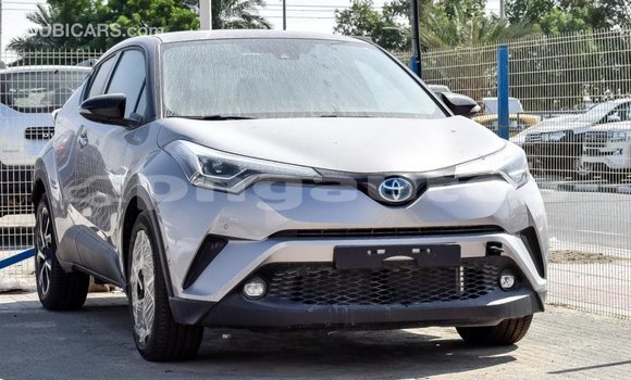 Acheter Import Voiture Toyota C-HR Autre à Import - Dubai, Enga Acheter Import Voiture Toyota C-HR Autre à Import - Dubai, Enga