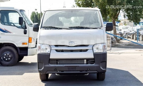 Buy Import Toyota Hiace White Car in Import - Dubai in Enga Buy Import Toyota Hiace White Car in Import - Dubai in Enga
