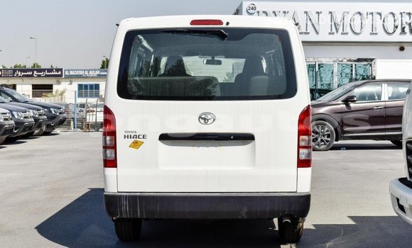 Buy Import Toyota Hiace White Car in Import - Dubai in Enga Buy Import Toyota Hiace White Car in Import - Dubai in Enga