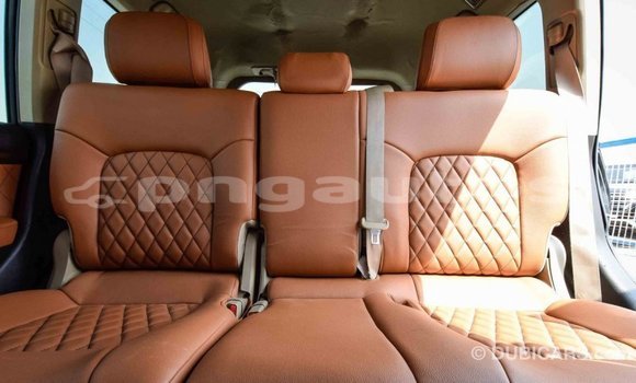 Buy Import Toyota Land Cruiser Black Car in Import - Dubai in Enga Buy Import Toyota Land Cruiser Black Car in Import - Dubai in Enga