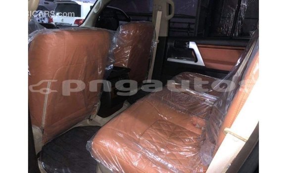 Buy Import Toyota Land Cruiser Black Car in Import - Dubai in Enga Buy Import Toyota Land Cruiser Black Car in Import - Dubai in Enga