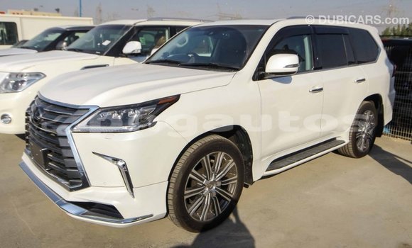 Buy Import Lexus LX White Car in Import - Dubai in Enga Buy Import Lexus LX White Car in Import - Dubai in Enga