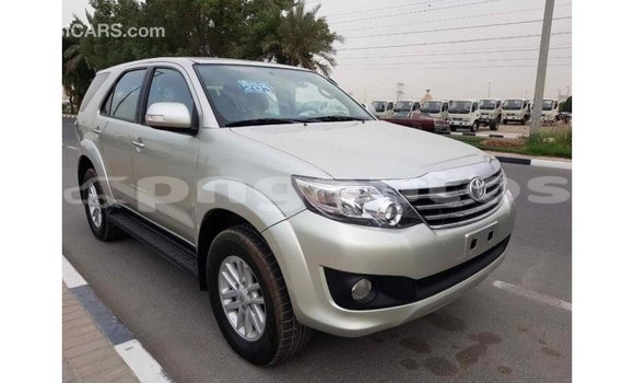 Buy Import Toyota Fortuner Other Car in Import - Dubai in Enga Buy Import Toyota Fortuner Other Car in Import - Dubai in Enga