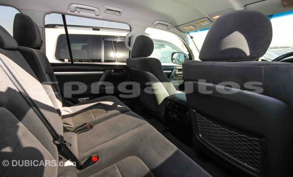 Buy Import Toyota Land Cruiser Black Car in Import - Dubai in Enga Buy Import Toyota Land Cruiser Black Car in Import - Dubai in Enga