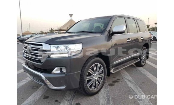Buy Import Toyota Land Cruiser Other Car in Import - Dubai in Enga Buy Import Toyota Land Cruiser Other Car in Import - Dubai in Enga