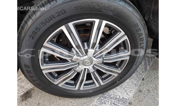 Buy Import Toyota Land Cruiser Other Car in Import - Dubai in Enga Buy Import Toyota Land Cruiser Other Car in Import - Dubai in Enga