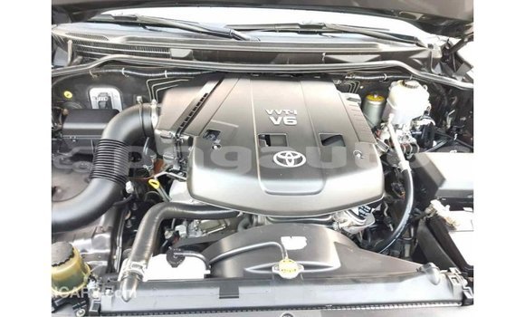 Buy Import Toyota Land Cruiser Other Car in Import - Dubai in Enga Buy Import Toyota Land Cruiser Other Car in Import - Dubai in Enga