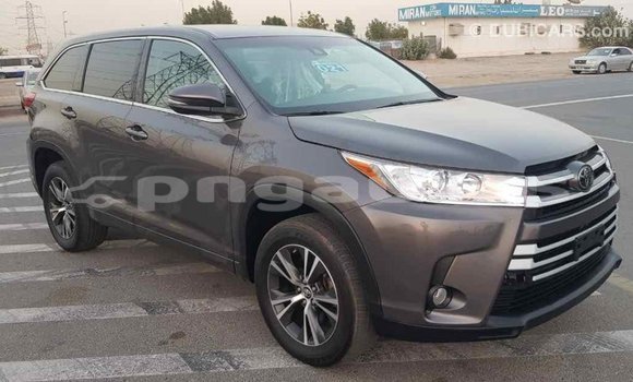 Buy Import Toyota Highlander Other Car in Import - Dubai in Enga Buy Import Toyota Highlander Other Car in Import - Dubai in Enga