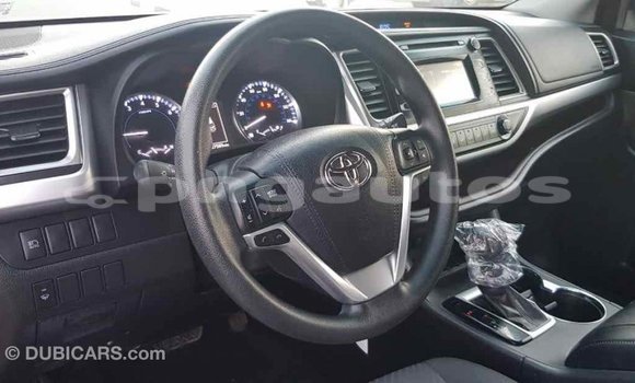 Buy Import Toyota Highlander Other Car in Import - Dubai in Enga Buy Import Toyota Highlander Other Car in Import - Dubai in Enga