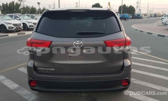 Buy Import Toyota Highlander Other Car in Import - Dubai in Enga Buy Import Toyota Highlander Other Car in Import - Dubai in Enga